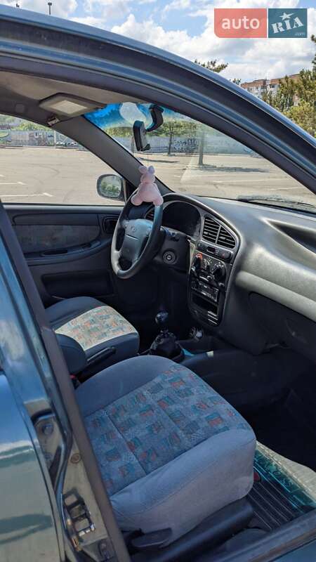 Седан Daewoo Lanos 2005 в Николаеве