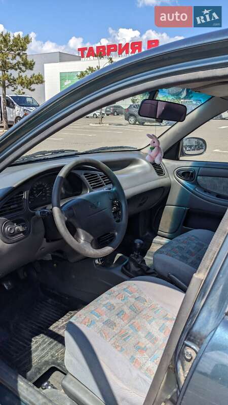Седан Daewoo Lanos 2005 в Николаеве