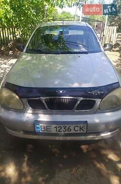 Седан Daewoo Lanos 2004 в Первомайську