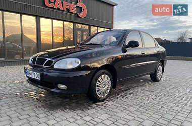 Седан Daewoo Lanos 2009 в Ольшанке