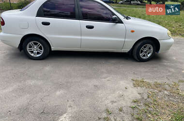 Седан Daewoo Lanos 2003 в Львове