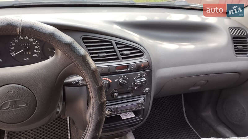 Седан Daewoo Lanos 2008 в Киеве