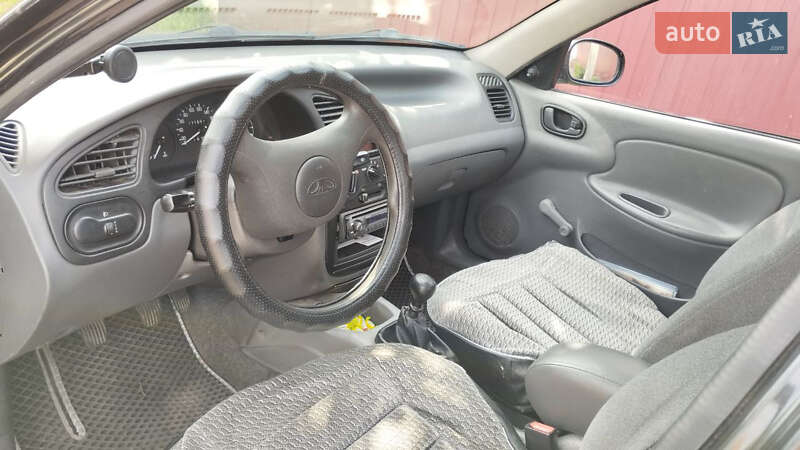 Седан Daewoo Lanos 2008 в Киеве
