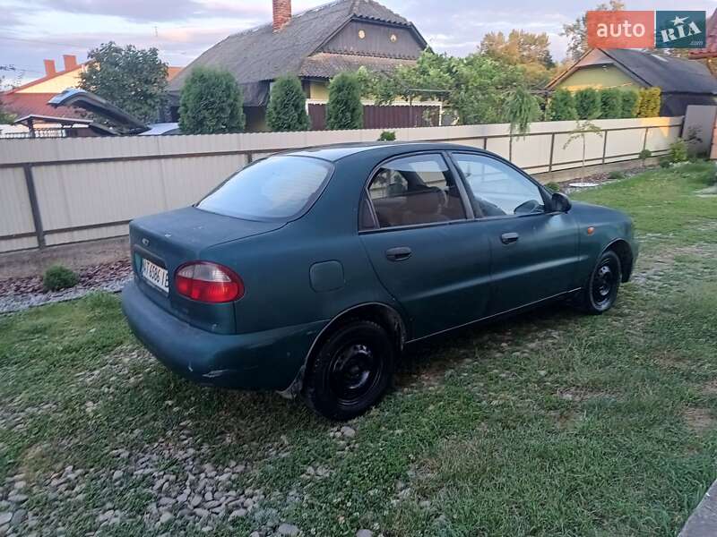 Седан Daewoo Lanos 1998 в Ивано-Франковске