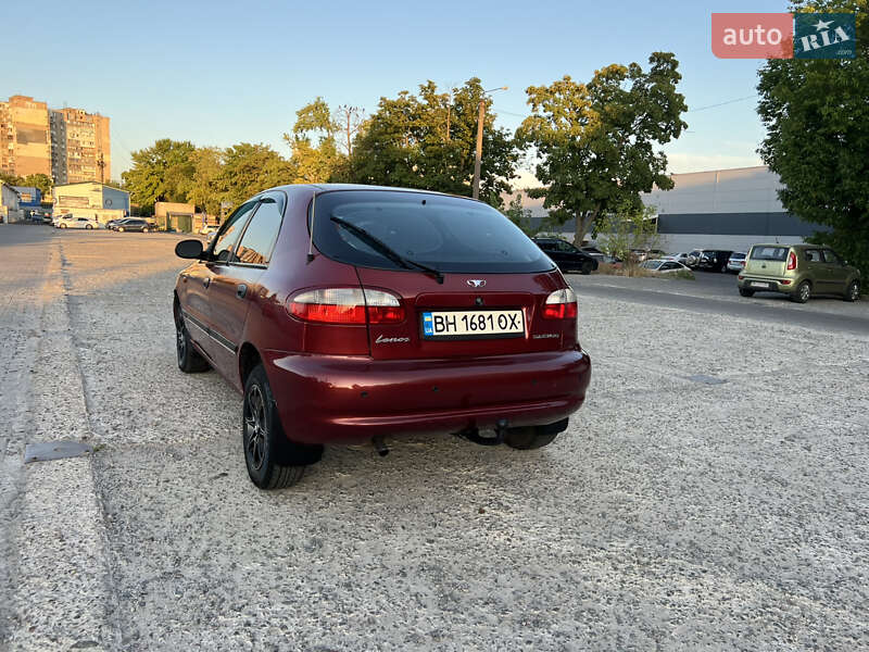 Хетчбек Daewoo Lanos 2002 в Одесі