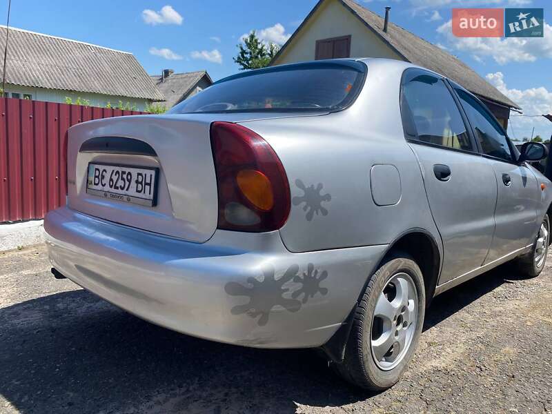 Седан Daewoo Lanos 2007 в Великосілках
