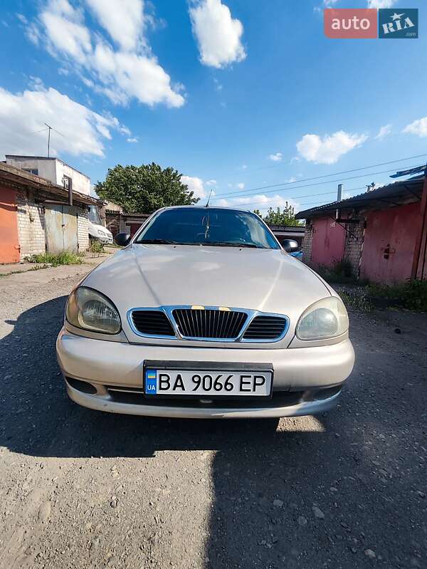 Daewoo Lanos 2004