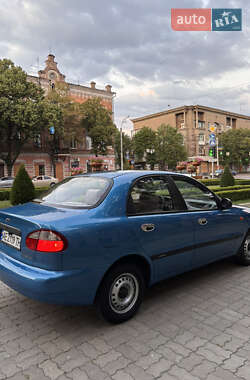 Седан Daewoo Lanos 2001 в 