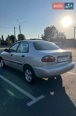 Седан Daewoo Lanos 2004 в 