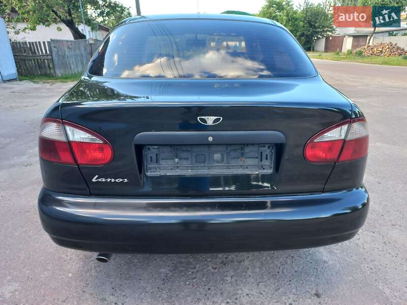 Седан Daewoo Lanos 2008 в Шостці