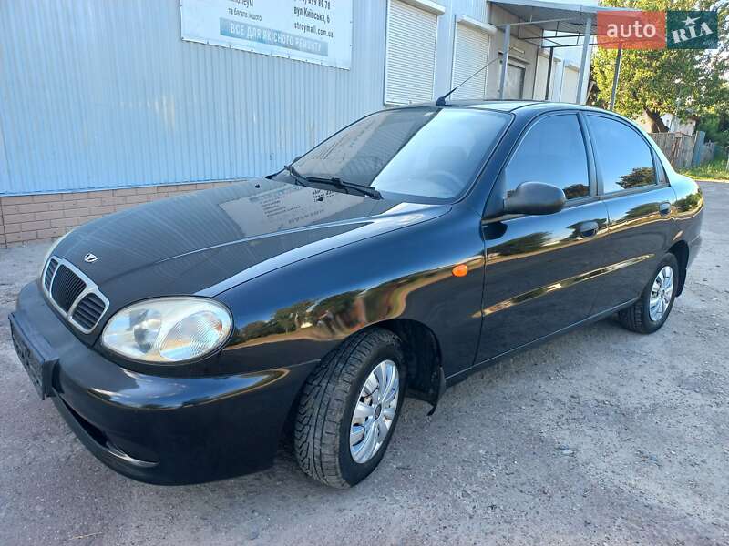 Седан Daewoo Lanos 2008 в Шостці