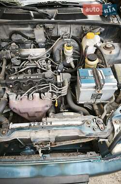 Седан Daewoo Lanos 2000 в Киеве