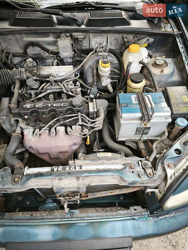 Седан Daewoo Lanos 2000 в Киеве