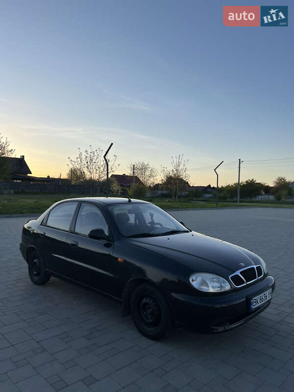 Седан Daewoo Lanos 2008 в Здолбунове