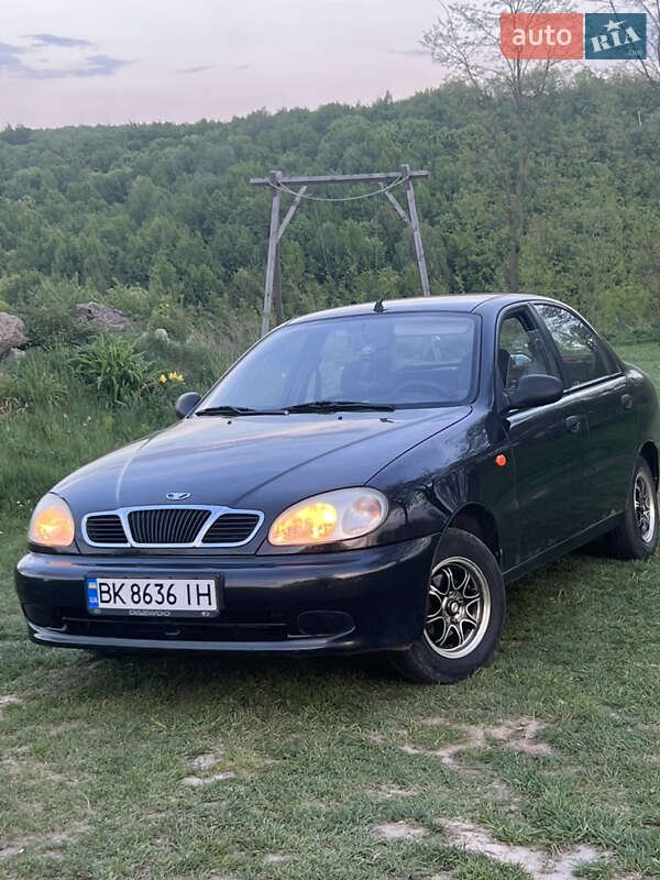 Седан Daewoo Lanos 2008 в 