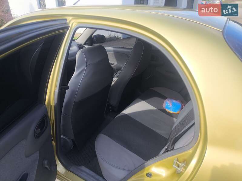 Седан Daewoo Lanos 2008 в Новомосковську