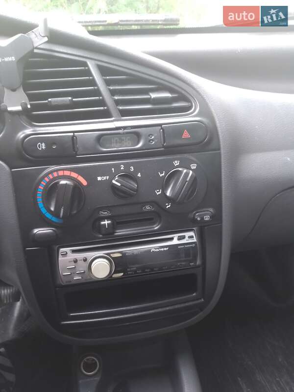 Седан Daewoo Lanos 2006 в Броварах