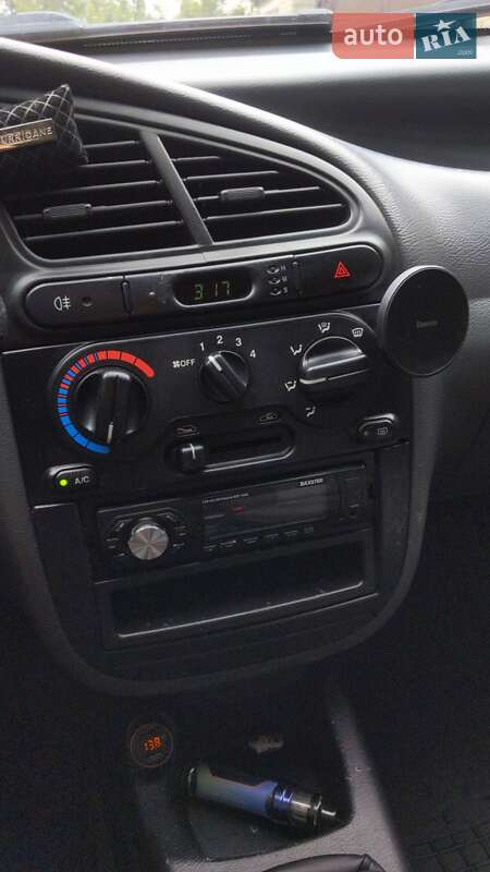 Седан Daewoo Lanos 2008 в Ужгороде