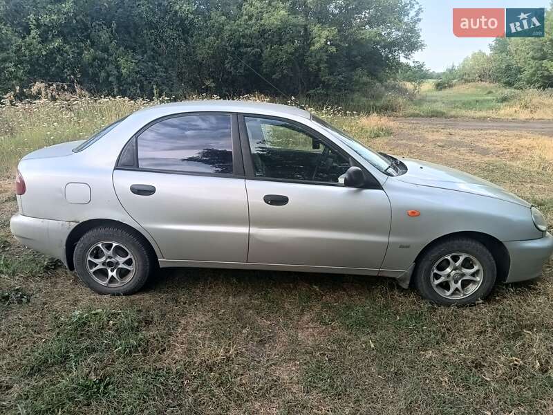Седан Daewoo Lanos 2003 в Ровно фото 10 Седан Daewoo Lanos 2003 в Ровно