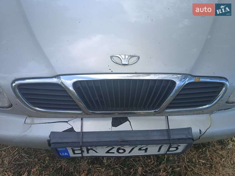 Седан Daewoo Lanos 2003 в Покровском