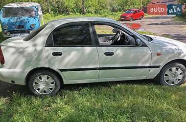 Седан Daewoo Lanos 2005 в 