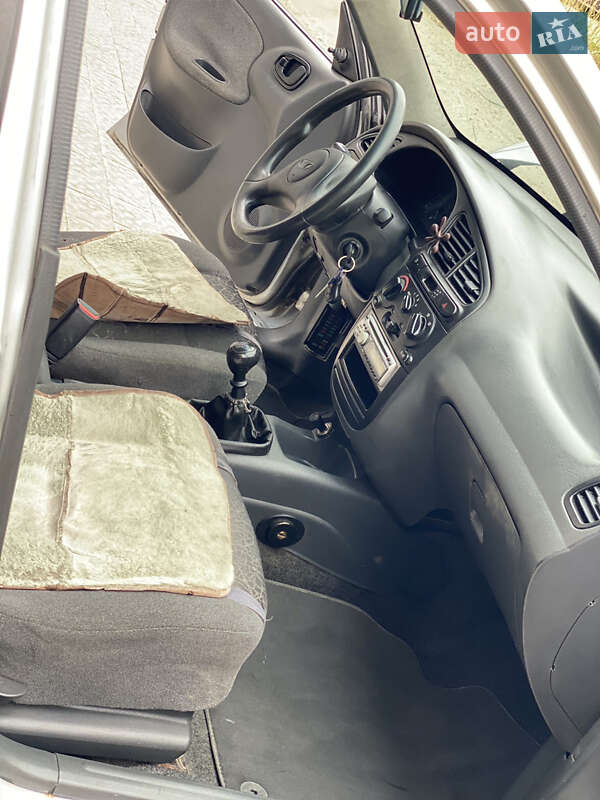 Седан Daewoo Lanos 2006 в Городку