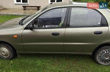 Седан Daewoo Lanos 2004 в Долині