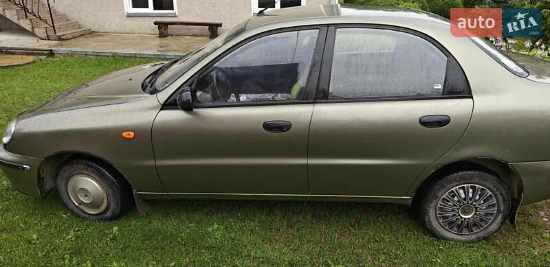 Седан Daewoo Lanos 2004 в Долине