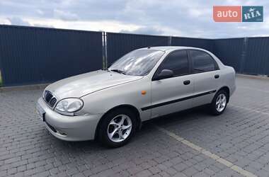 Седан Daewoo Lanos 2009 в Мукачево