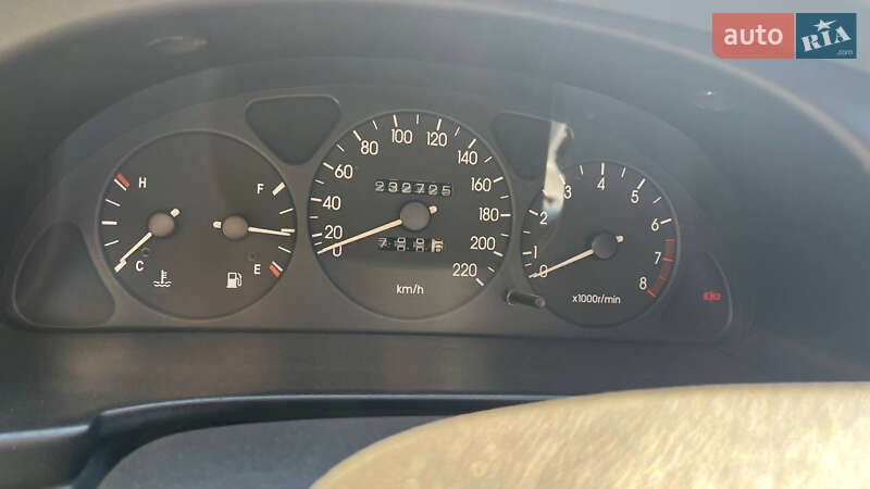 Седан Daewoo Lanos 2004 в Николаеве