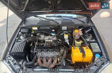 Седан Daewoo Lanos 2013 в 