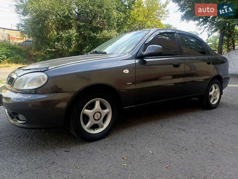 Седан Daewoo Lanos 2013 в 