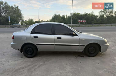 Седан Daewoo Lanos 2004 в 