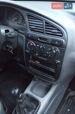 Седан Daewoo Lanos 2004 в Хусте
