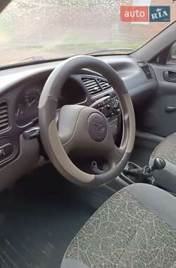 Седан Daewoo Lanos 2005 в 