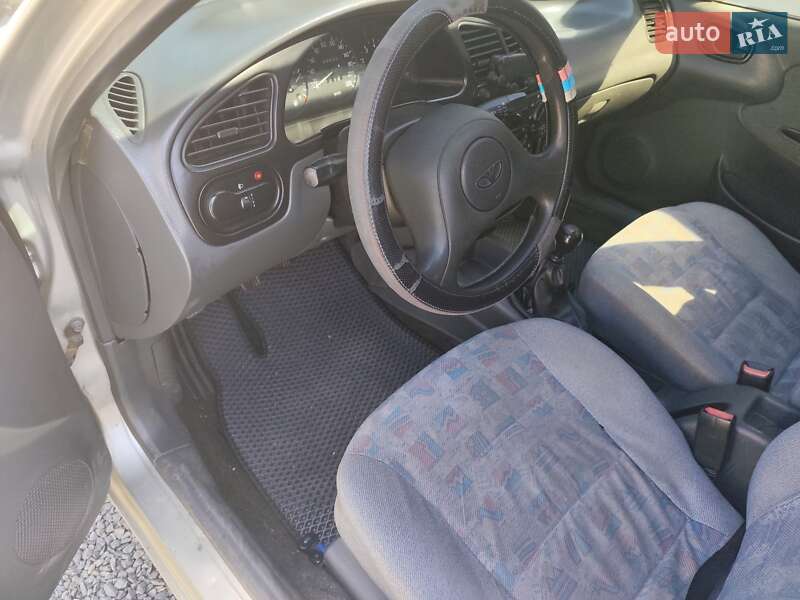 Седан Daewoo Lanos 2007 в Ровно