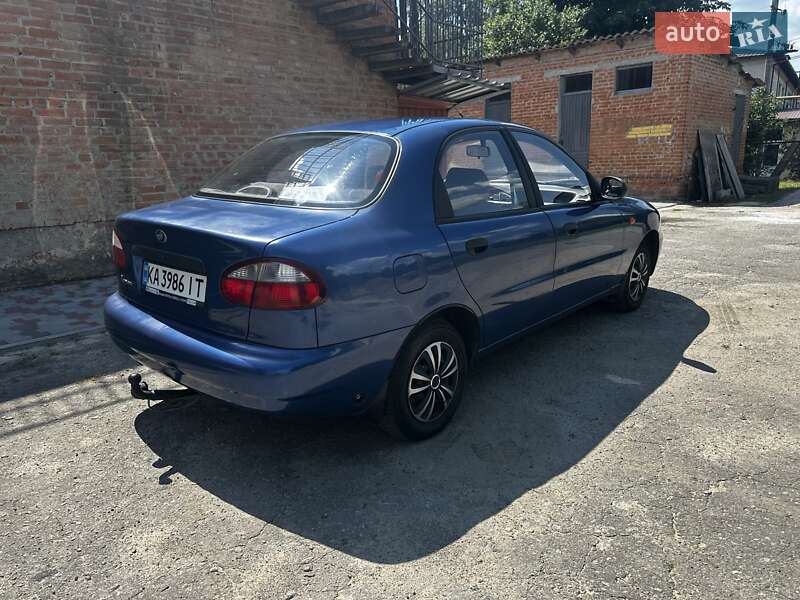 Седан Daewoo Lanos 2010 в Полтаве