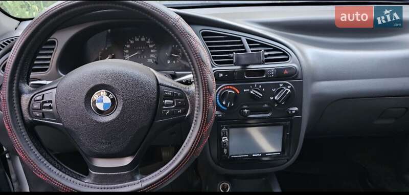 Седан Daewoo Lanos 2012 в Івано-Франківську