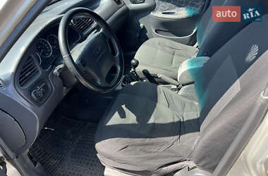 Седан Daewoo Lanos 2002 в 