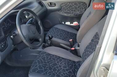 Седан Daewoo Lanos 2003 в 