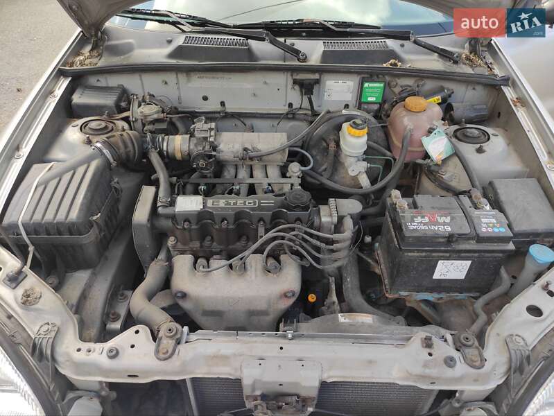 Daewoo Lanos 2003
