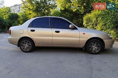Седан Daewoo Lanos 2012 в 