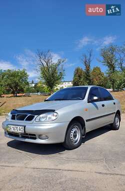 Седан Daewoo Lanos 2005 в Кропивницком