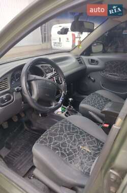 Седан Daewoo Lanos 2004 в 