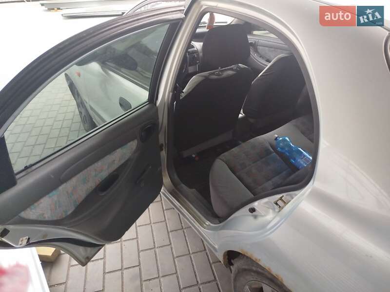 Седан Daewoo Lanos 2005 в Днепре