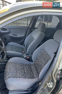Седан Daewoo Lanos 2005 в 