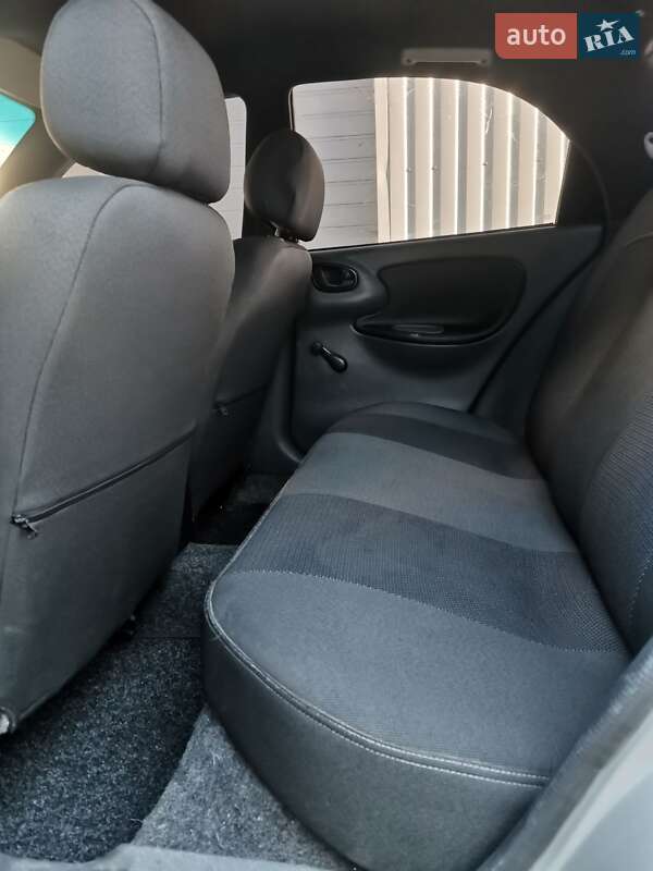 Седан Daewoo Lanos 2007 в Кропивницком