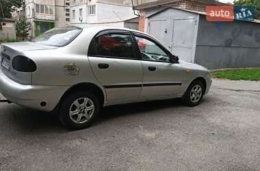 Седан Daewoo Lanos 2003 в 