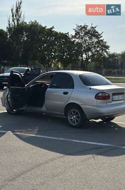 Седан Daewoo Lanos 2002 в Днепре