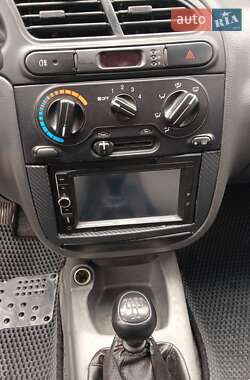 Седан Daewoo Lanos 2008 в 